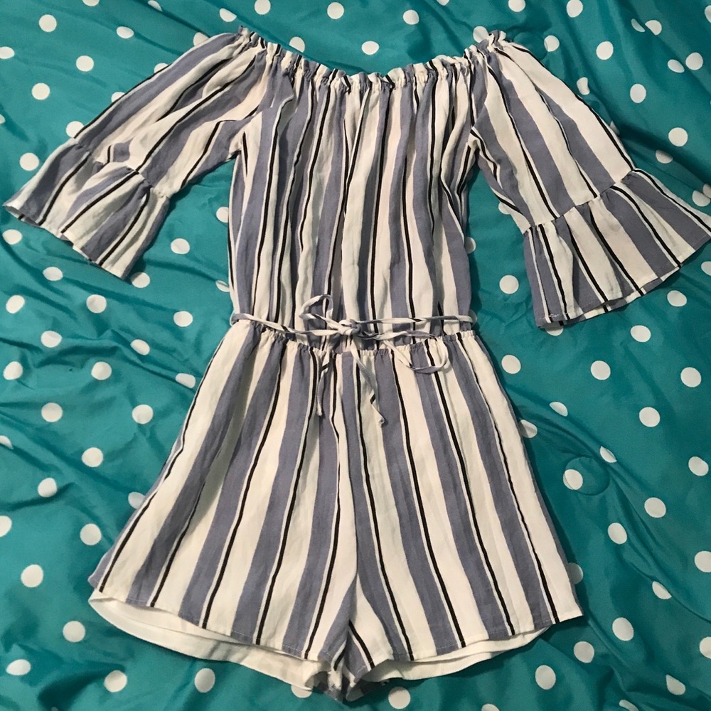 Off the shoulder beautiful romper